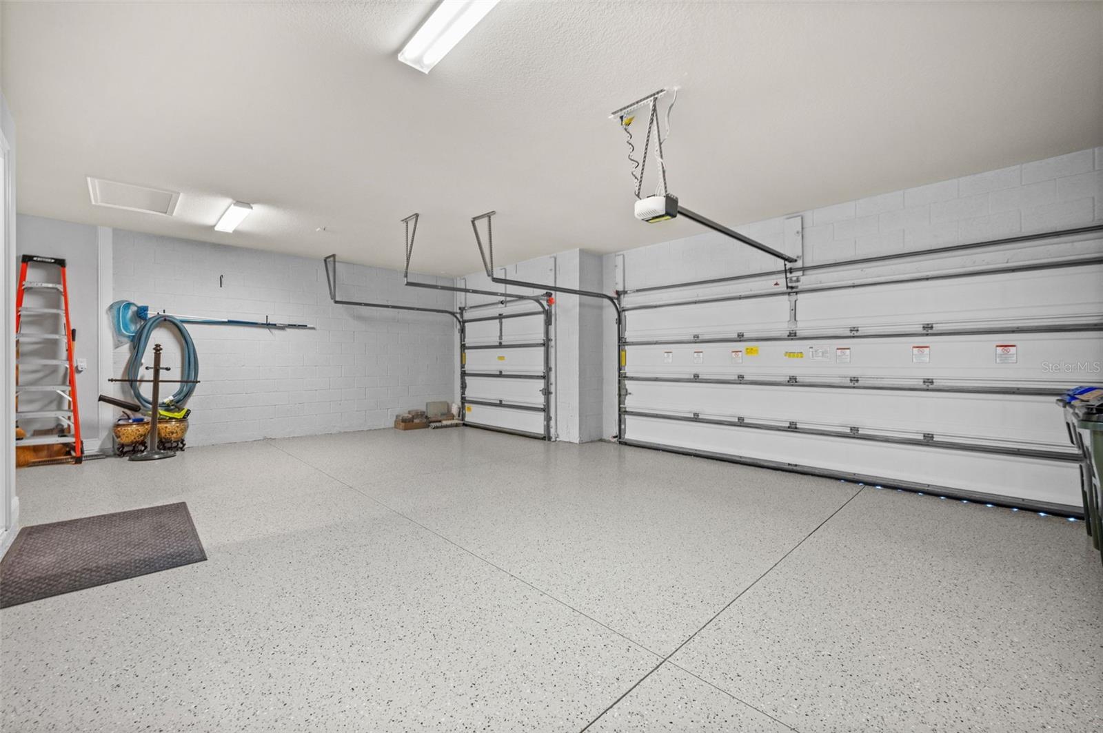 RENAISSANCE AT WEST VILLAGES - Residential