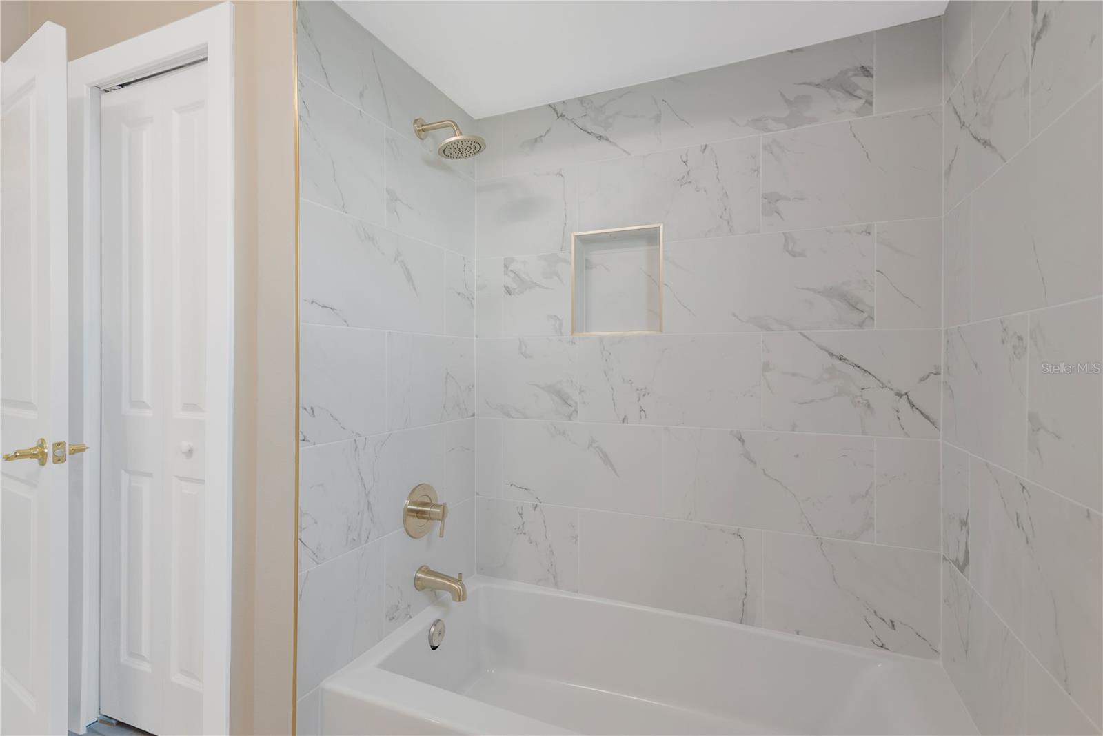 WEST PORT SUB - Residential