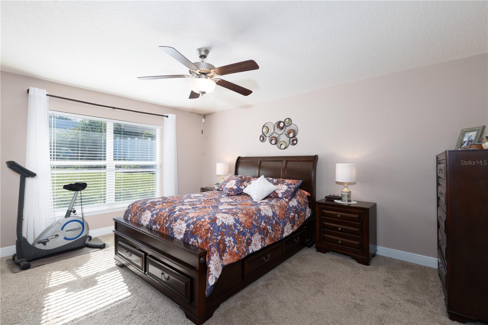 LEESBURG ASHTON WOODS - Residential