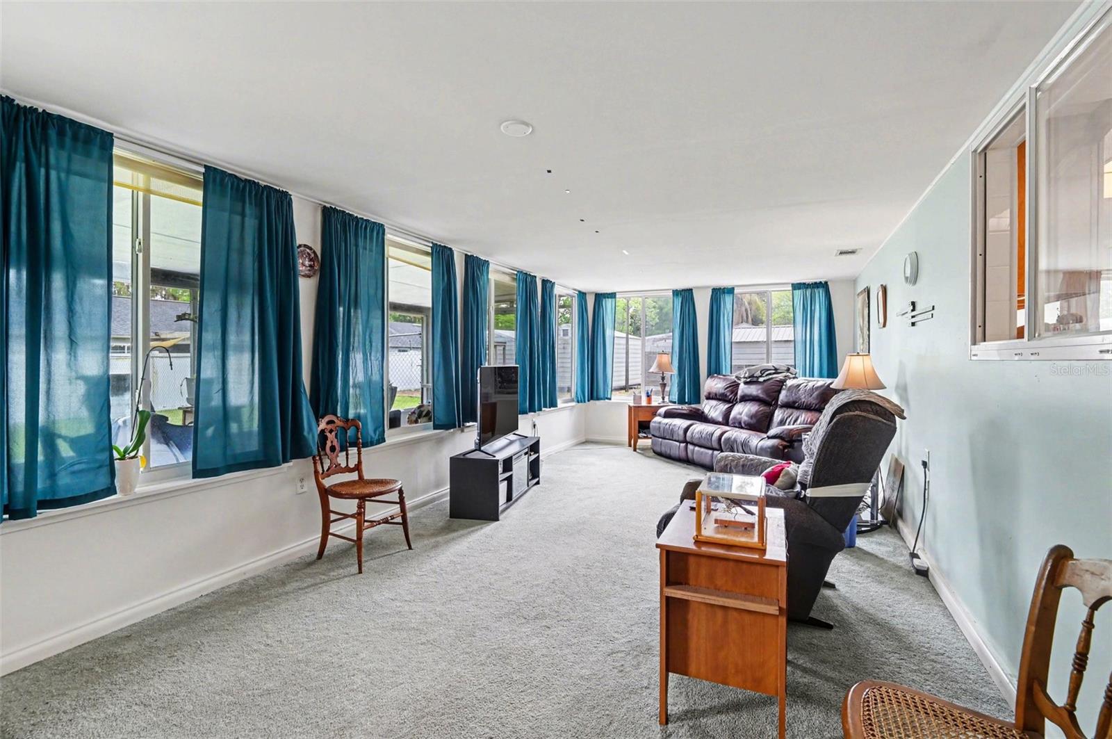 LAND-OR-LKS ACRES 1ST ADD - Residential