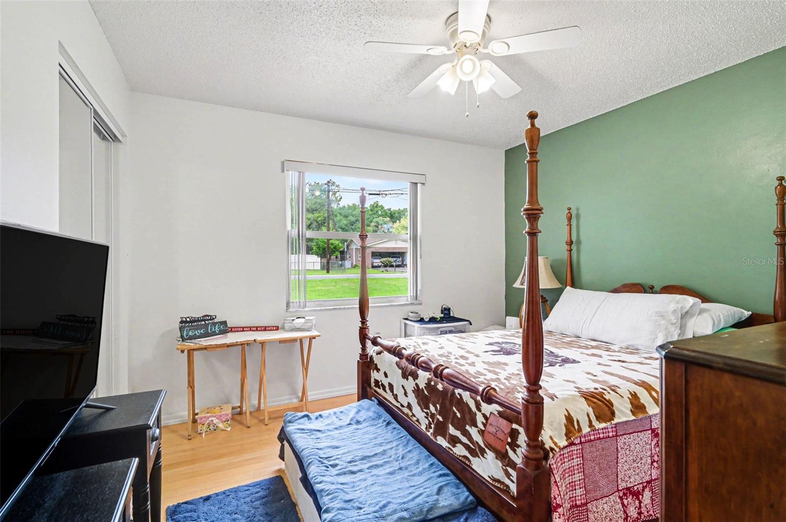 LAND-OR-LKS ACRES 1ST ADD - Residential