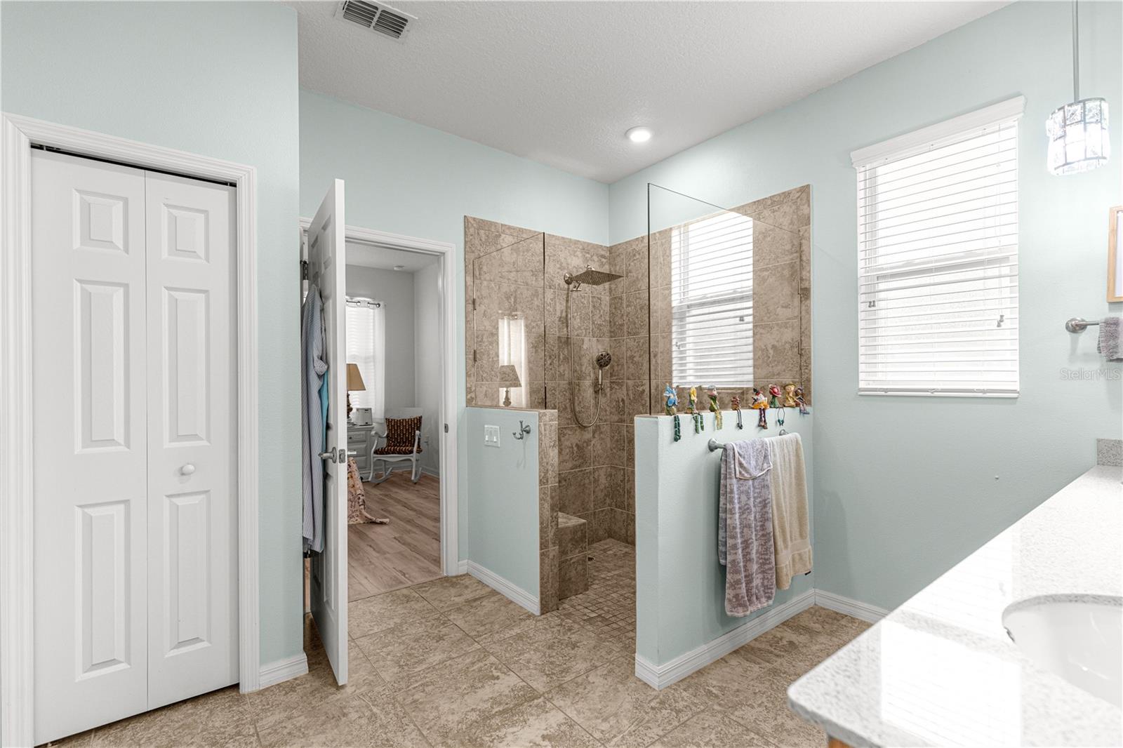 INDIGO EAST - Residential