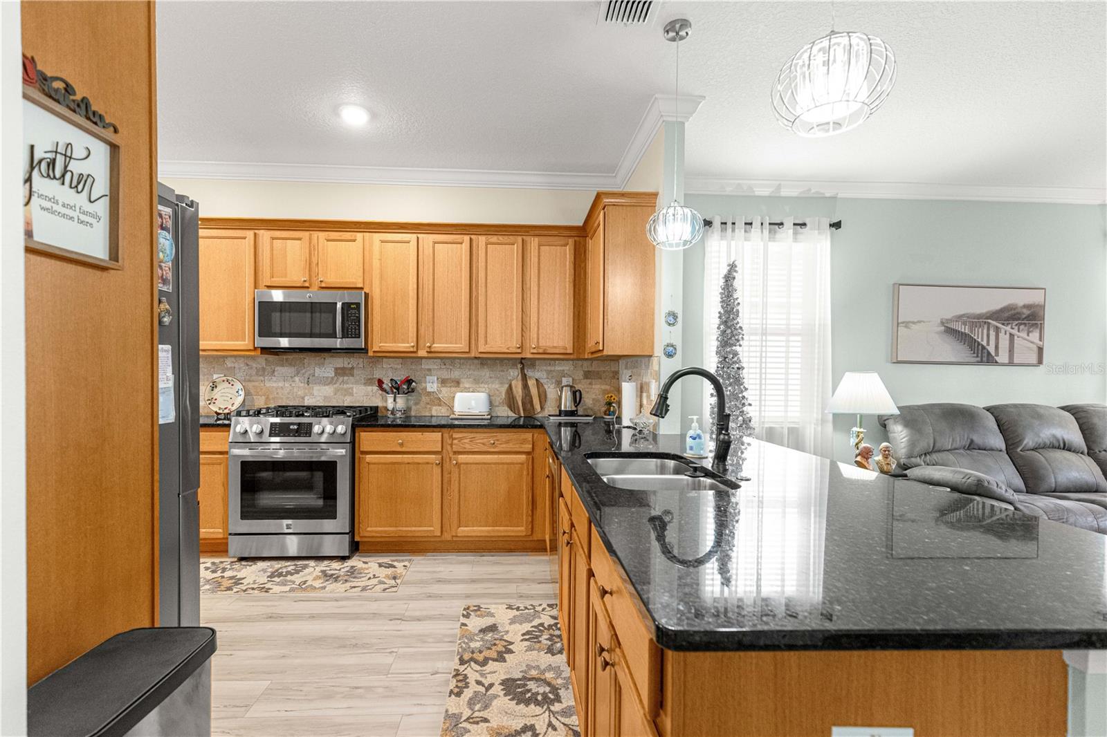 INDIGO EAST - Residential