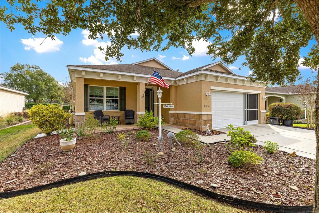 Photo of 8325 SW 77th Court, Ocala, FL 34476 (MLS # OM716398)