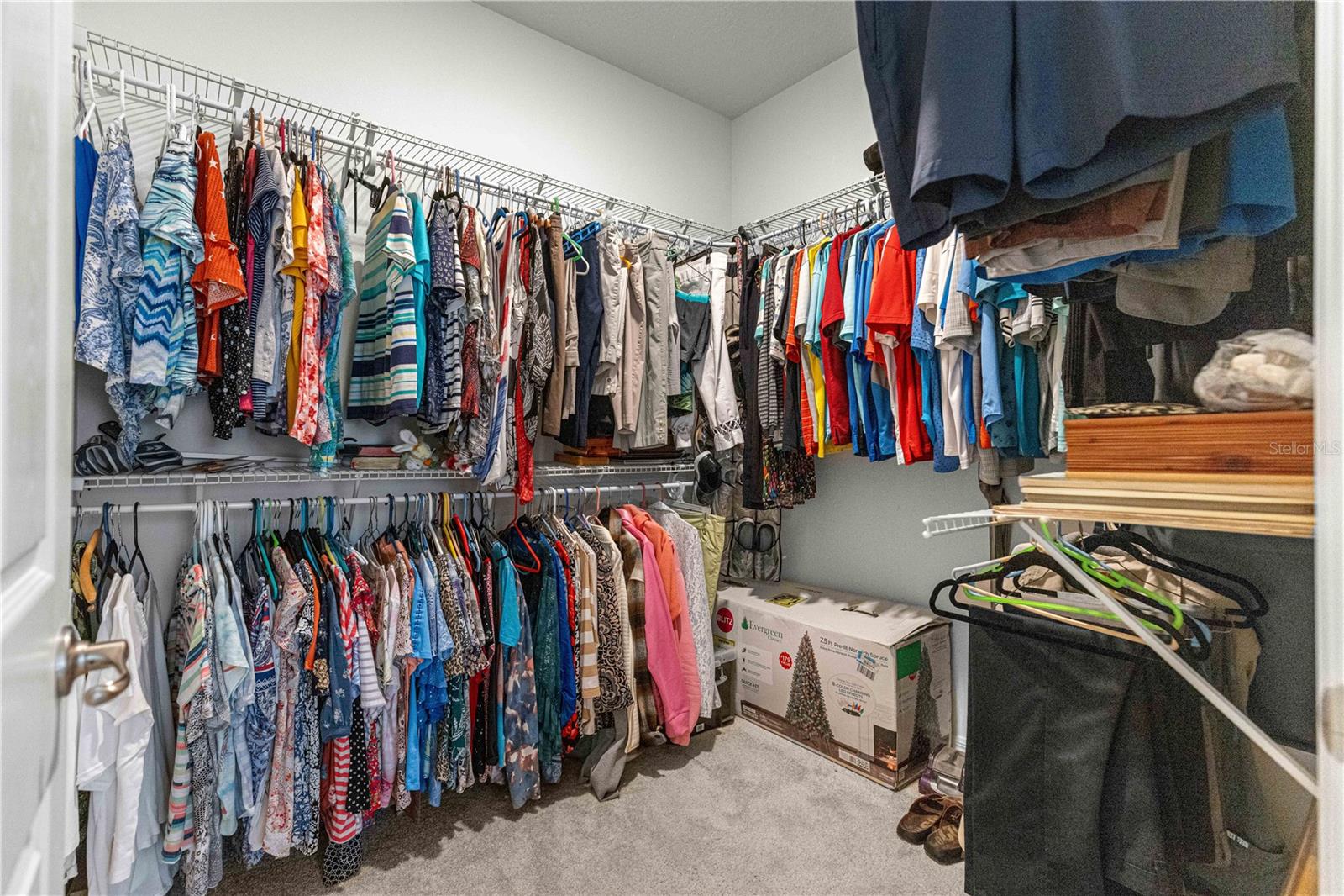 INDIGO EAST - Residential