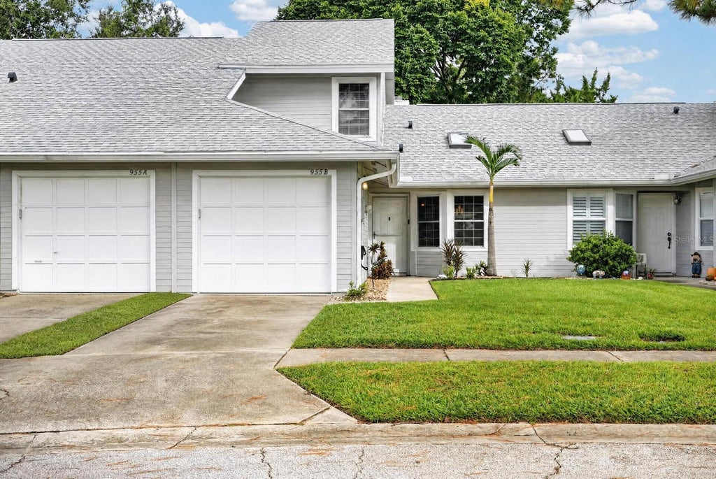 Photo of 955 Grayling Court #B, Port Orange, FL 32127 (MLS # V4951459)