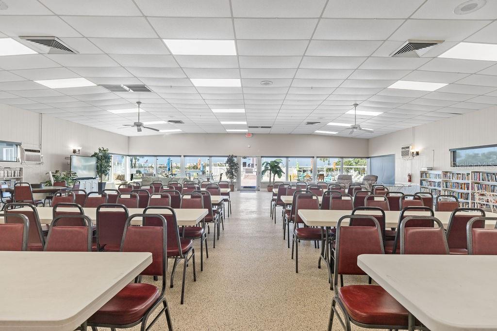 SHORE TOWERS BLDG - Residential