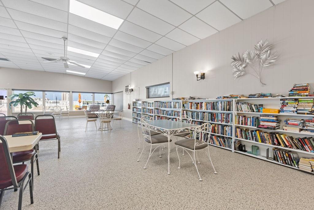 SHORE TOWERS BLDG - Residential