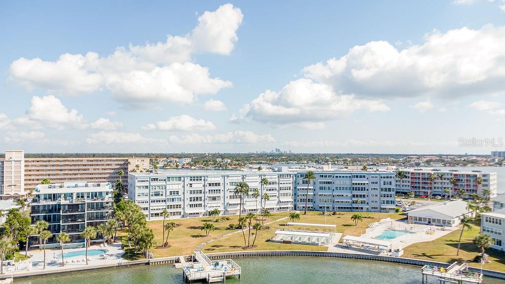 SHORE TOWERS BLDG - Residential