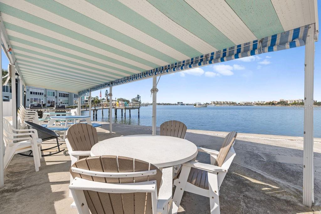 SHORE TOWERS BLDG - Residential