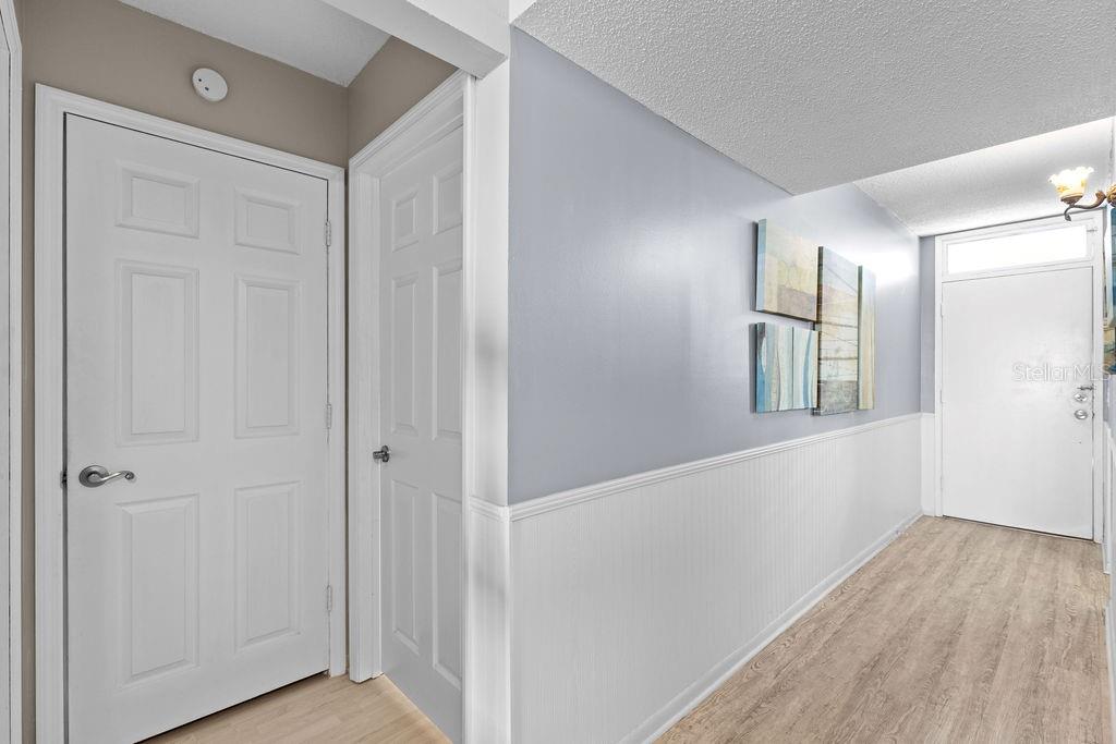 SHORE TOWERS BLDG - Residential