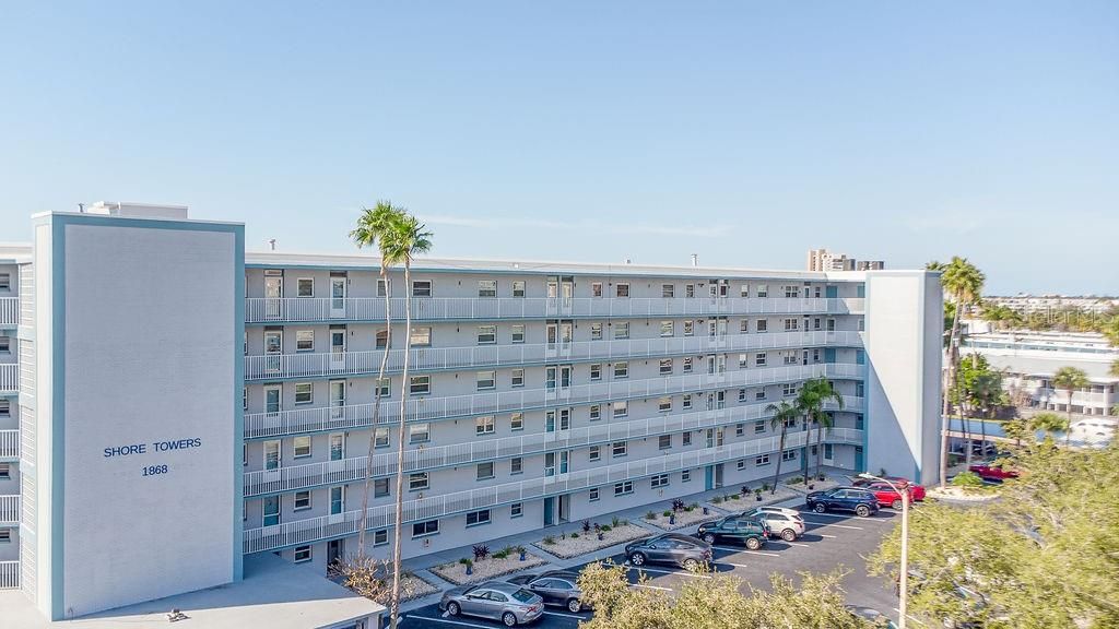 Photo of 1868 Shore Drive S #505, South Pasadena, FL 33707 (MLS # TB8449653)