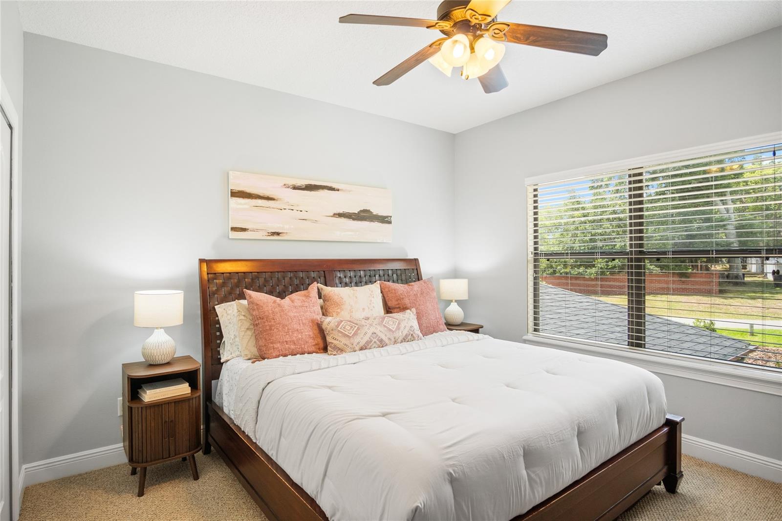 LAKE JENNIE JEWEL HEIGHTS - Residential