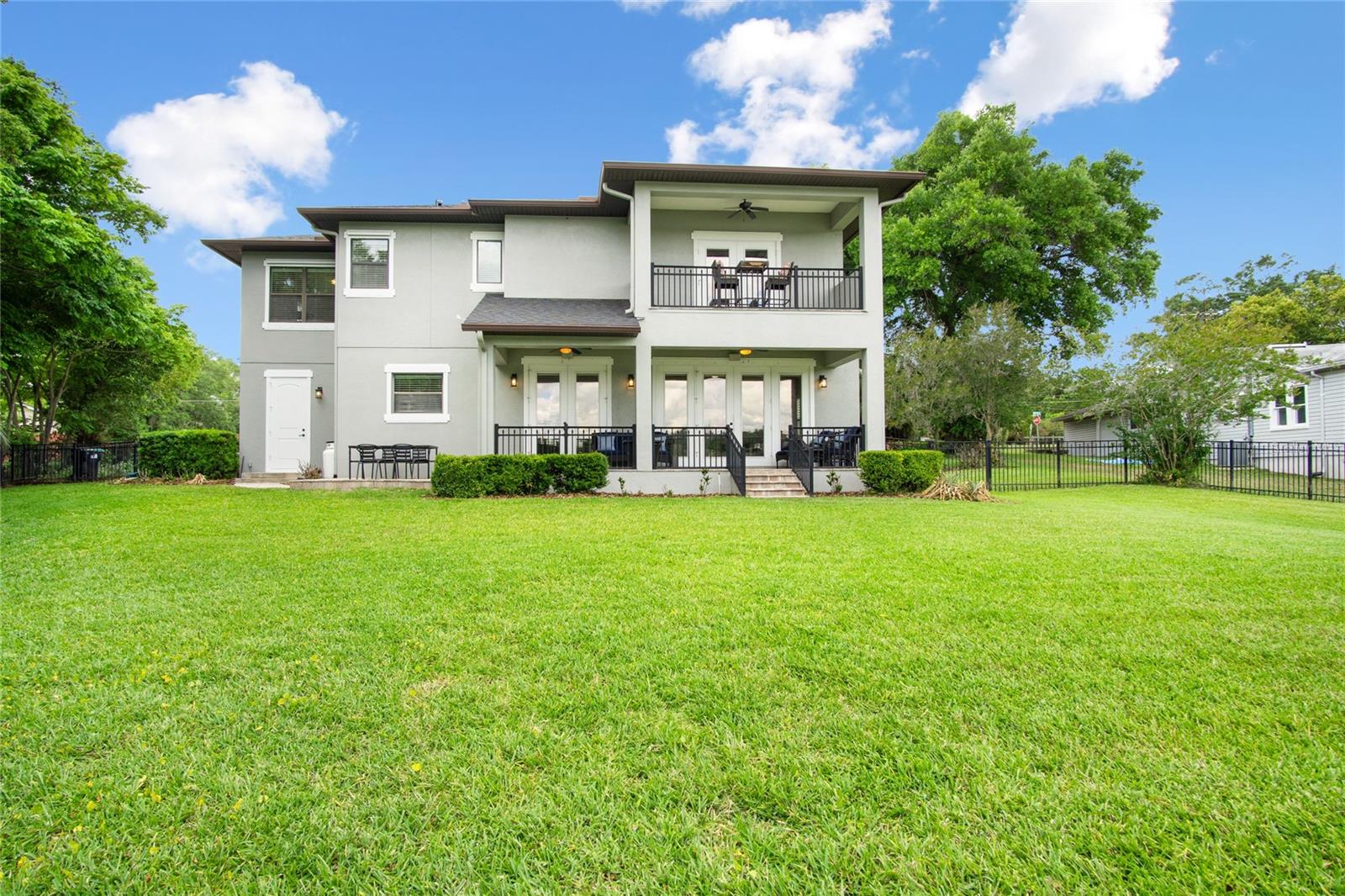 LAKE JENNIE JEWEL HEIGHTS - Residential