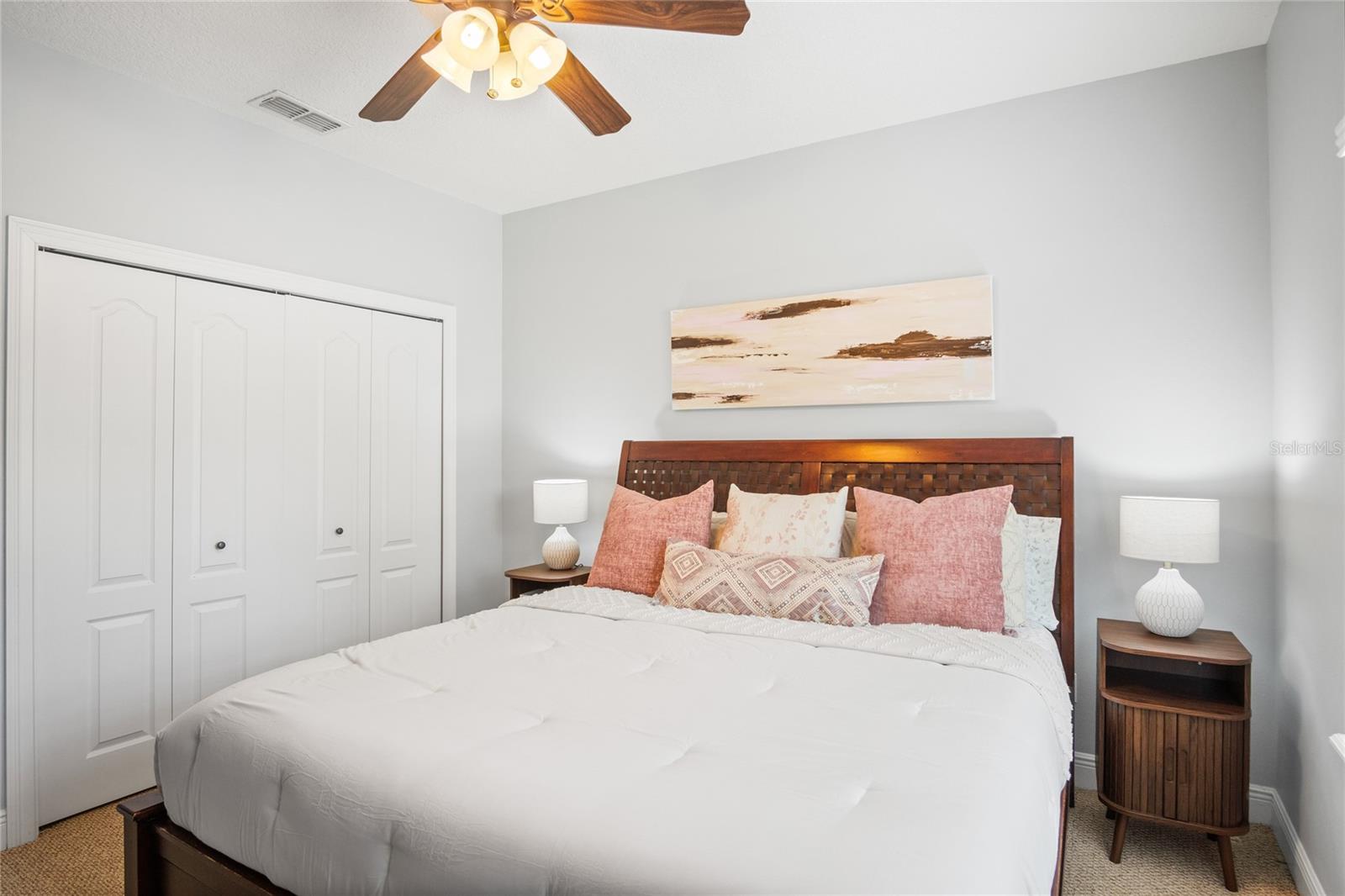 LAKE JENNIE JEWEL HEIGHTS - Residential