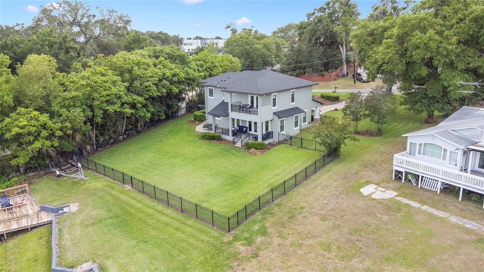 3607 S ROSALIND AVENUE