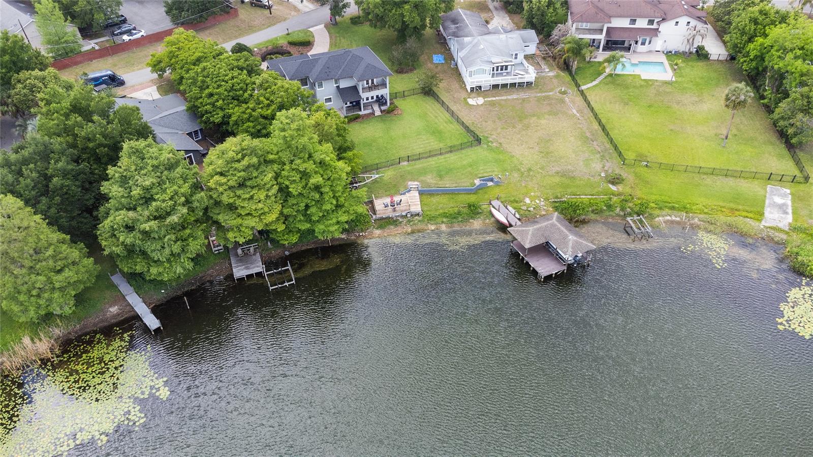 LAKE JENNIE JEWEL HEIGHTS - Residential