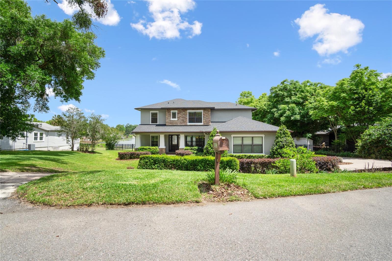 LAKE JENNIE JEWEL HEIGHTS - Residential