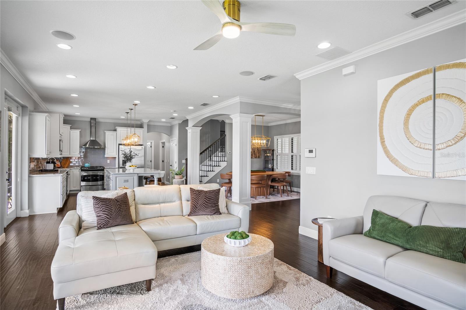 LAKE JENNIE JEWEL HEIGHTS - Residential