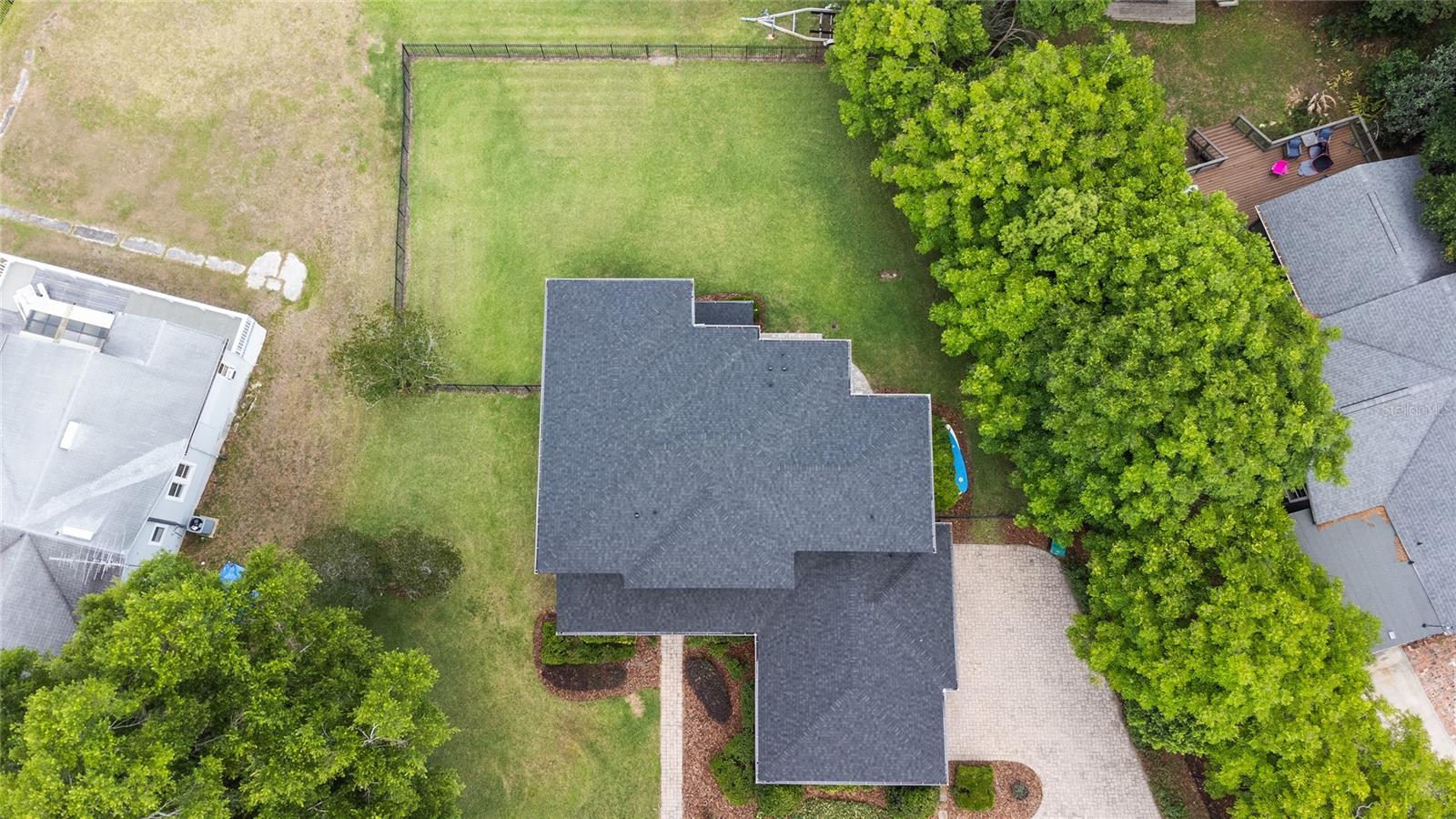 LAKE JENNIE JEWEL HEIGHTS - Residential