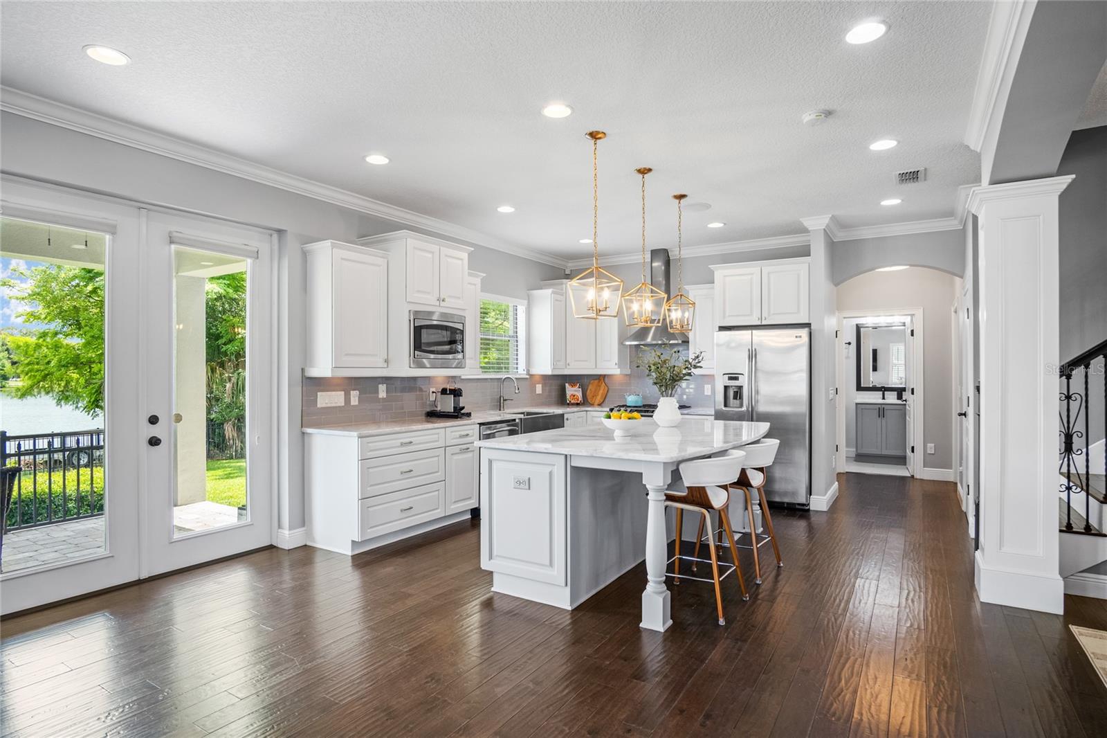 LAKE JENNIE JEWEL HEIGHTS - Residential