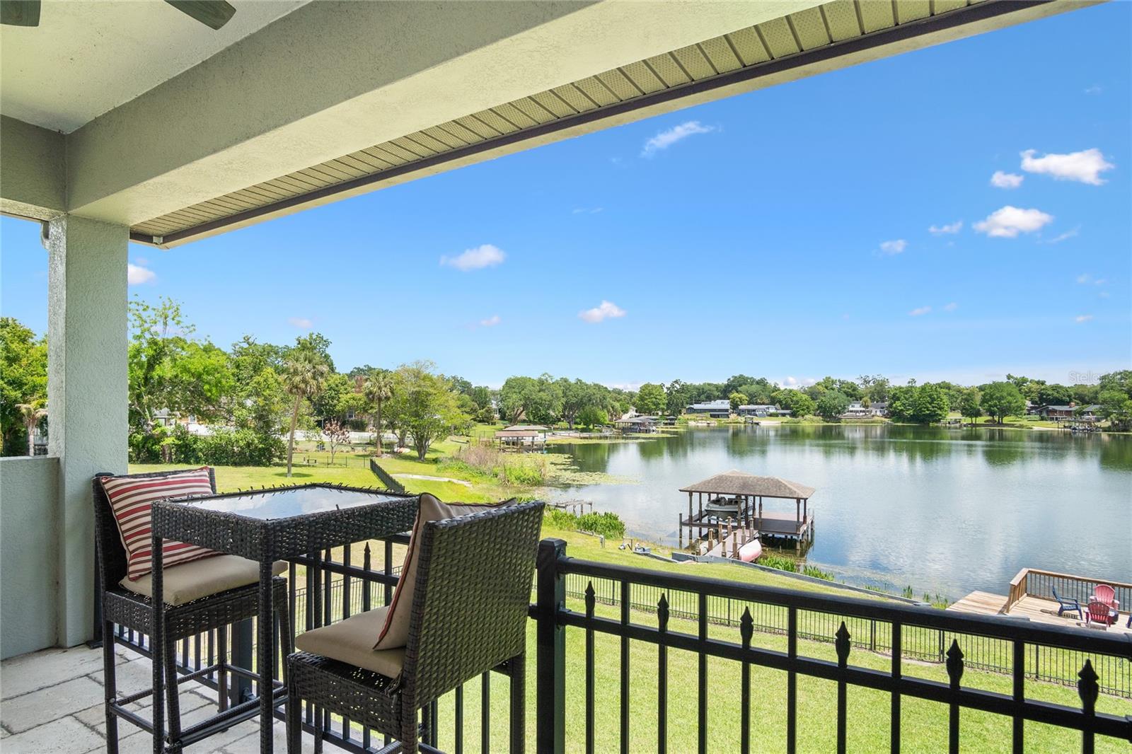 LAKE JENNIE JEWEL HEIGHTS - Residential