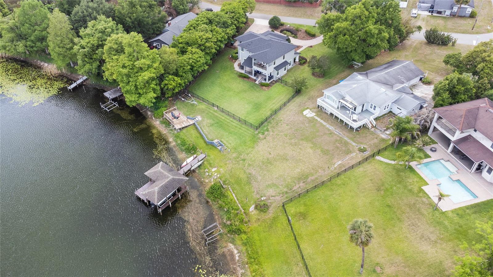 3607 S ROSALIND AVENUE