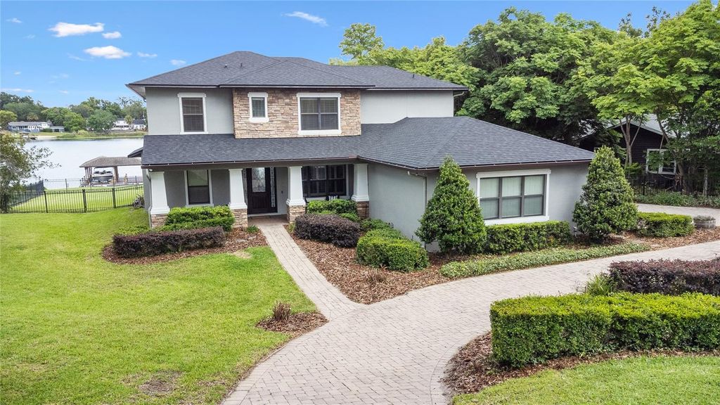 Photo of 3607 S Rosalind Avenue, Orlando, FL 32806 (MLS # O6402018)