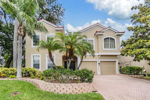 2354 MESSENGER CIR SAFETY HARBOR FL 34695
