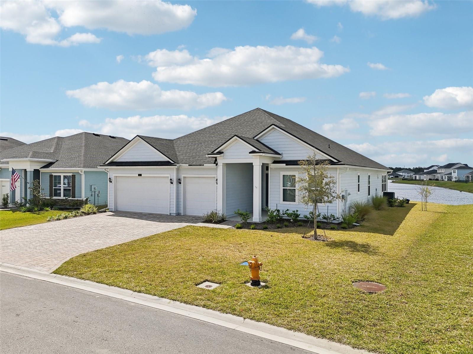 SILVER LANDING - Residential