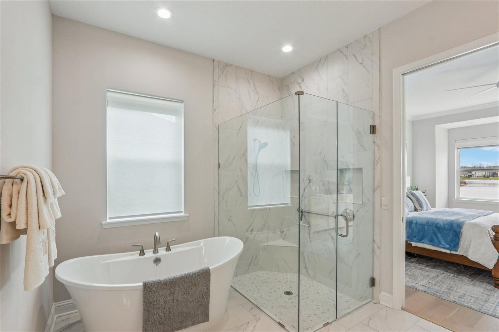 SILVER LANDING - Residential