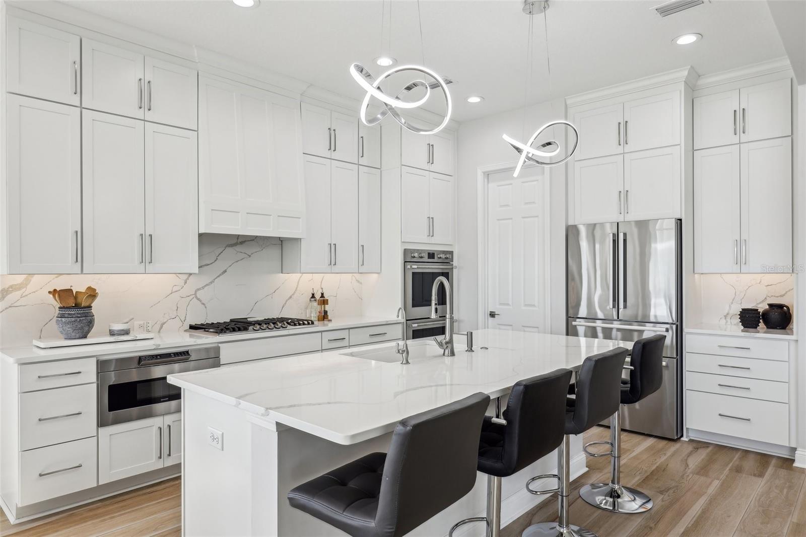 SILVER LANDING - Residential