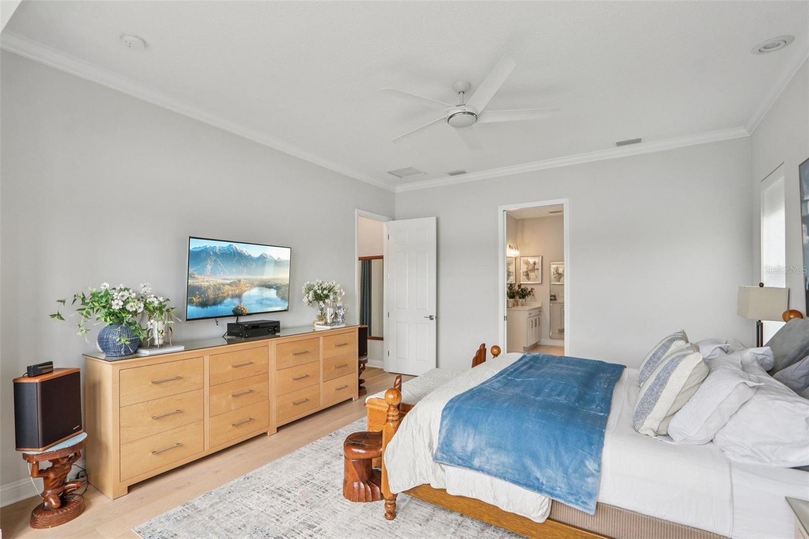 SILVER LANDING - Residential