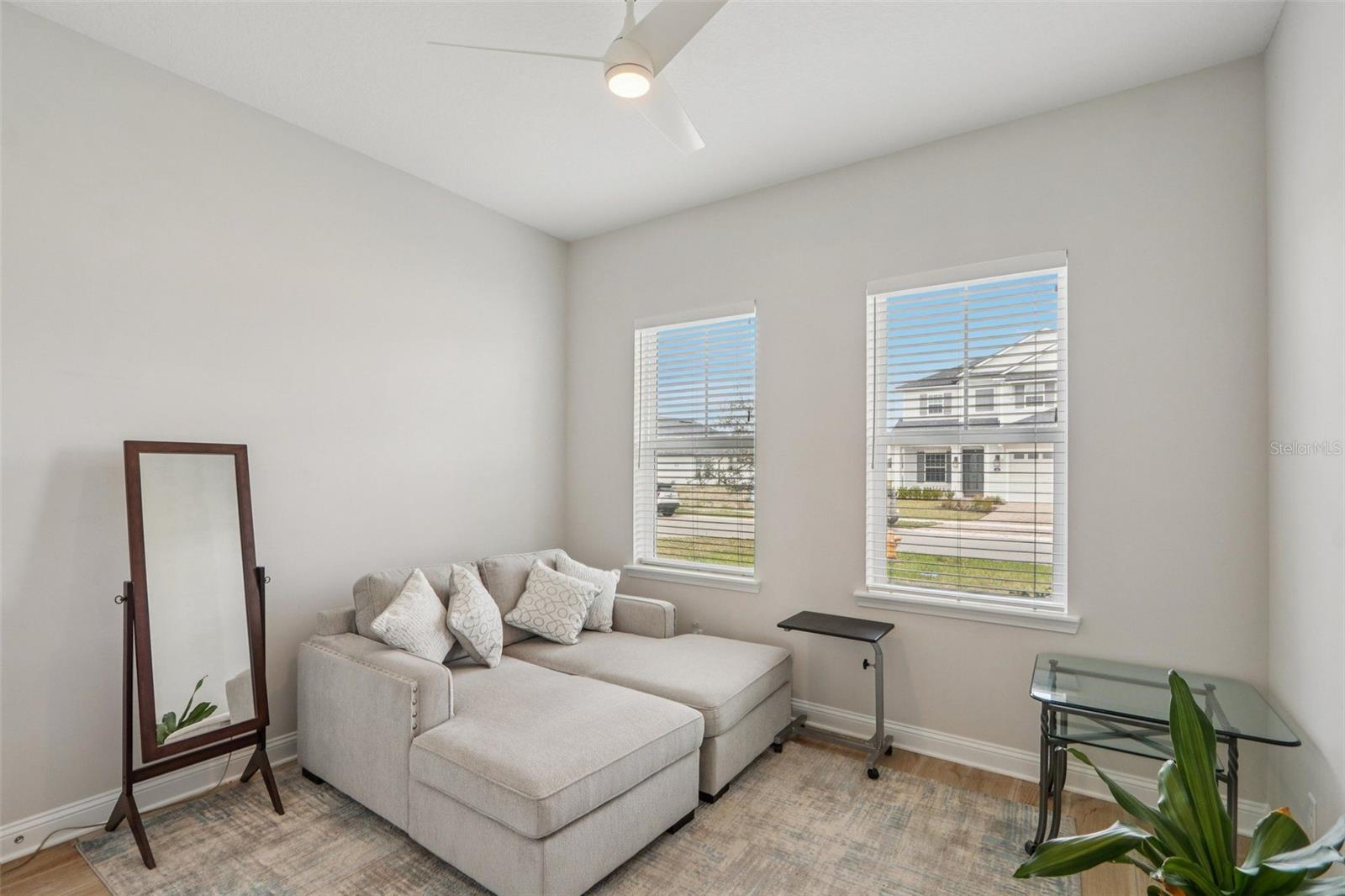 SILVER LANDING - Residential