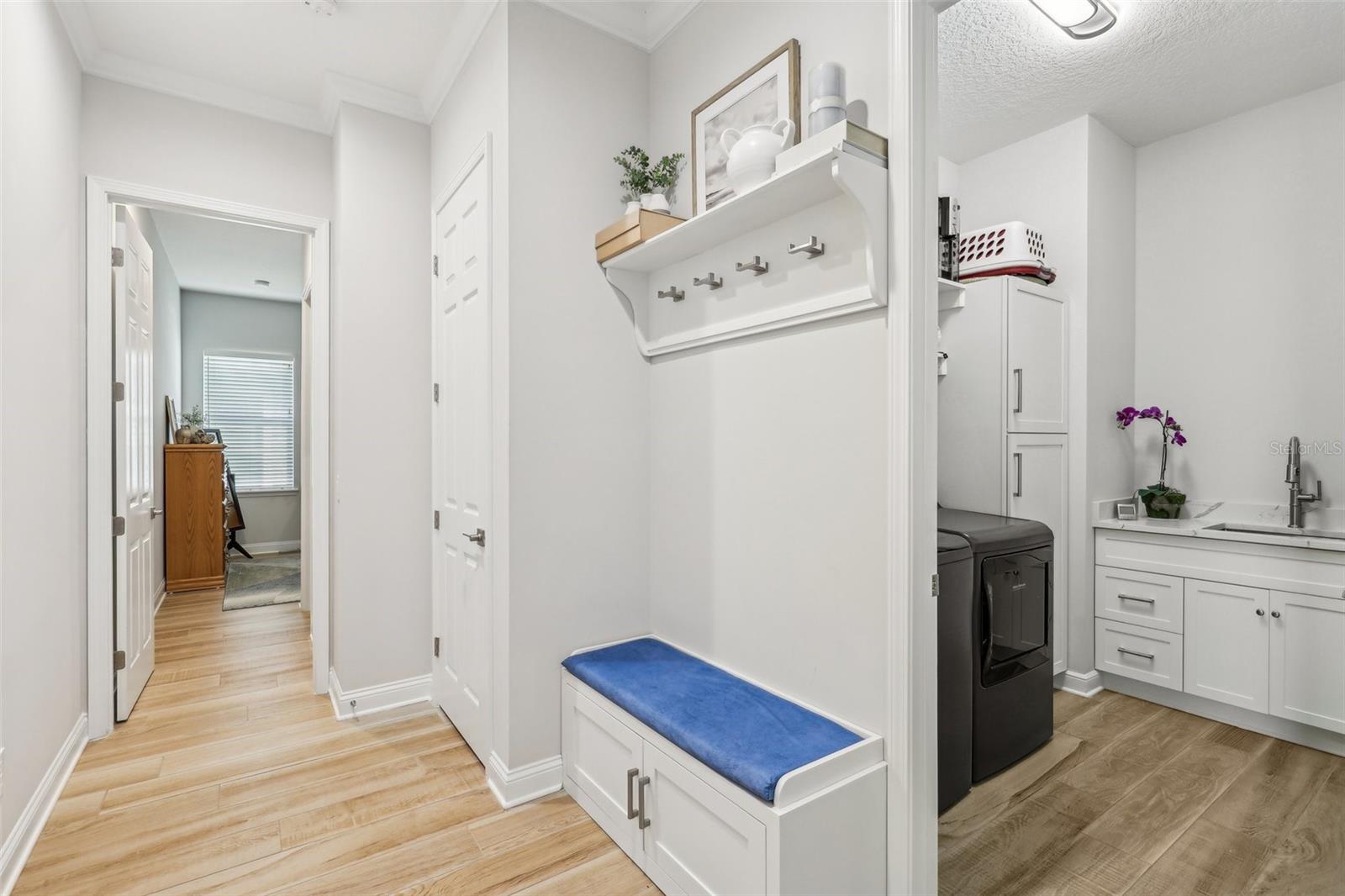 SILVER LANDING - Residential