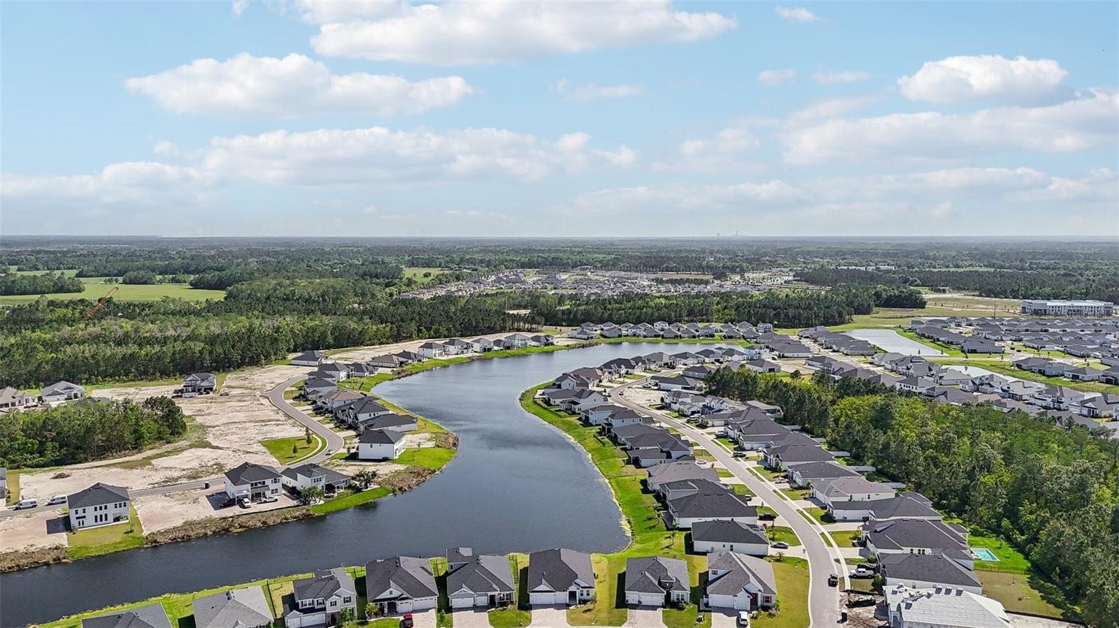 SILVER LANDING - Residential