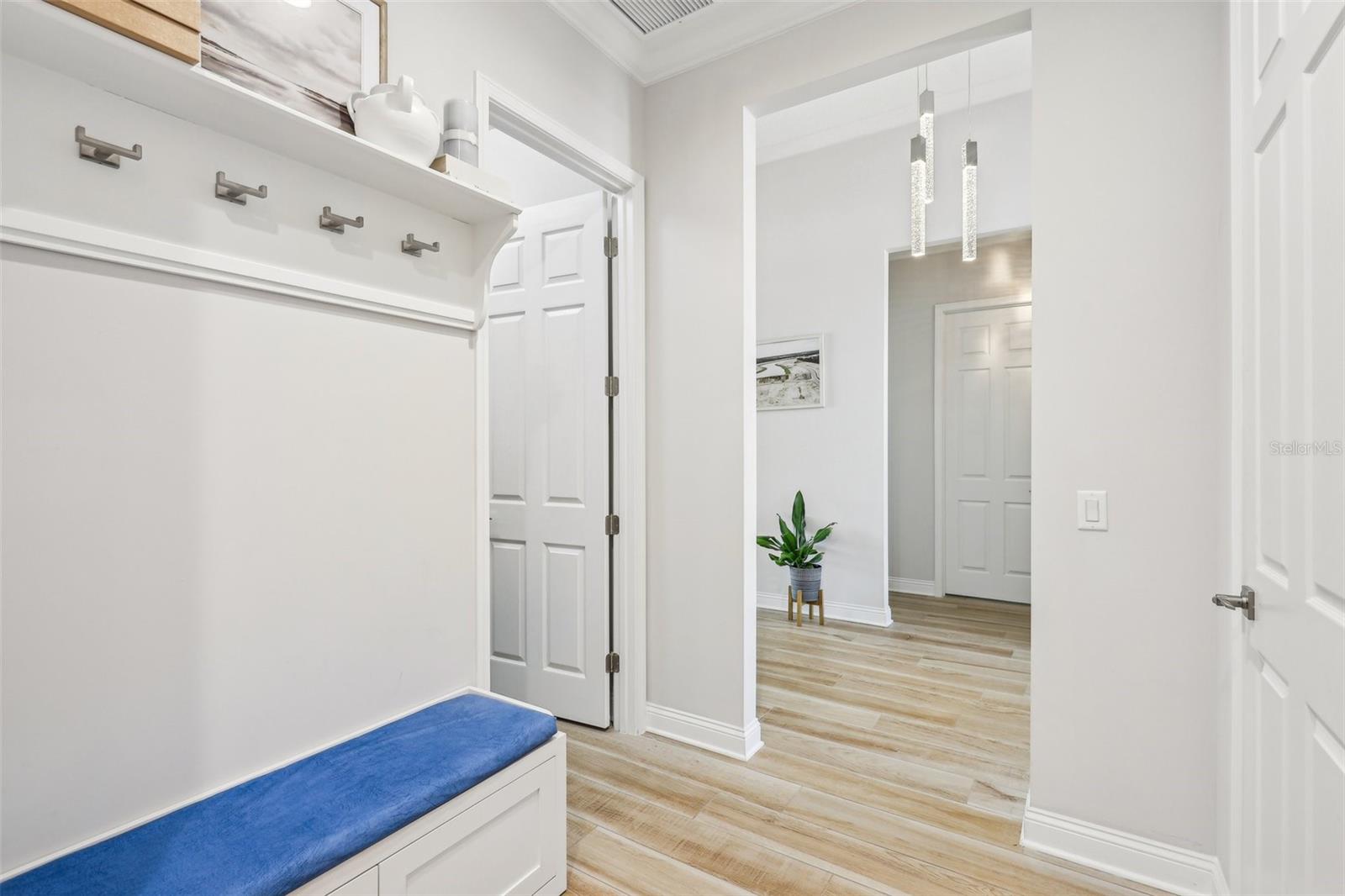 SILVER LANDING - Residential