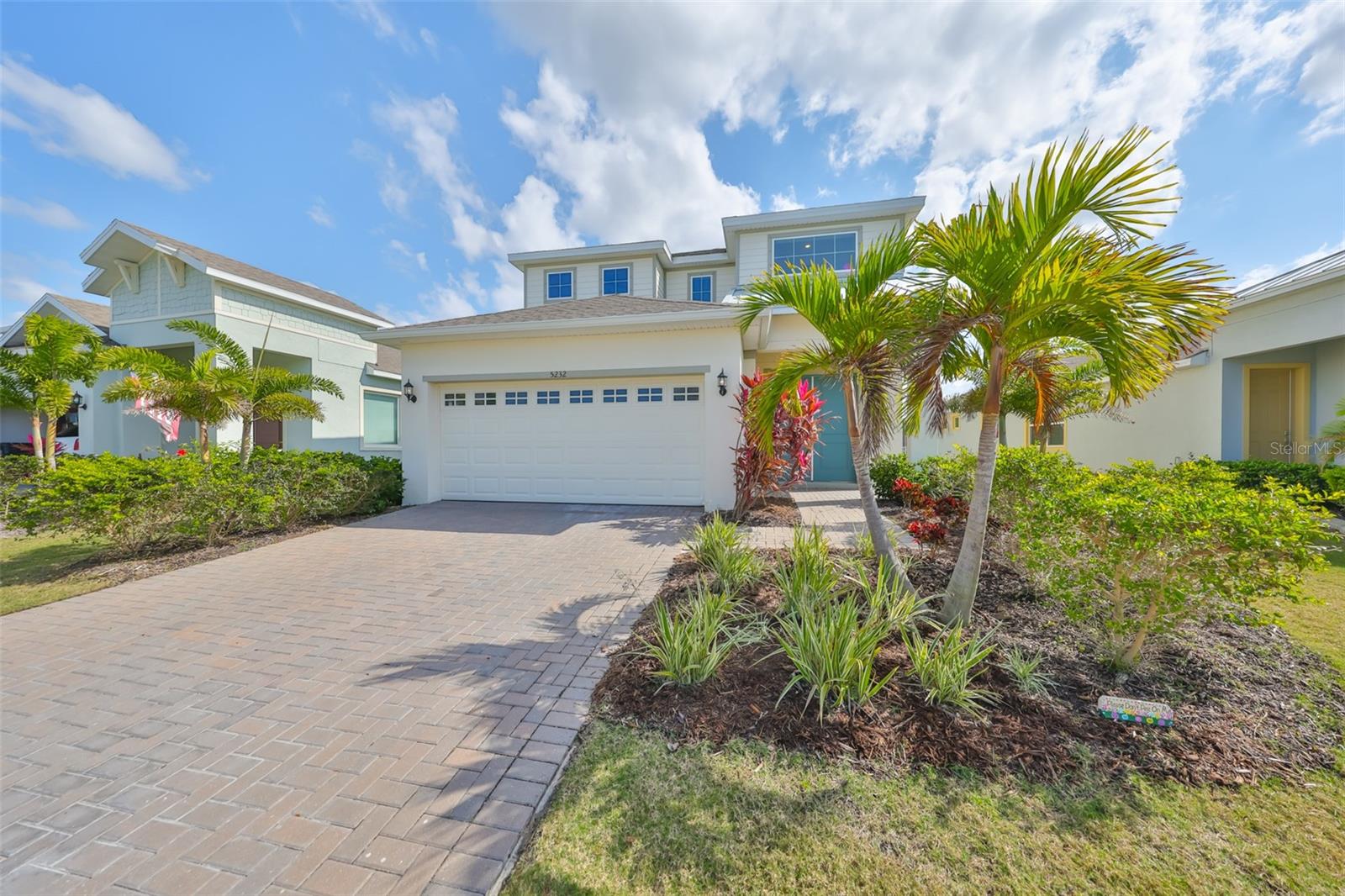 Stunning 2022-Built 4-Bedroom, 3-Bath Home in Gated Waterfront Neighborhood!
Welcome to this beautiful, contemporary home, perfectly situated in a private, gated waterfront community. Built in 2022, this 4-bedroom, 3-bathroom residence boasts an open-concept layout that maximizes space and natural light throughout.
The interior features luxurious upgrades, including stunning marble and wood floors, quartz countertops in both the kitchen and bathrooms, and custom wood cabinets. The kitchen is a chef's dream, designed for both functionality and style.
Upon entering, you're greeted by a double front door leading into a spacious living area that seamlessly flows through sliding glass doors to the serene backyard, offering a peaceful retreat with no neighbors behind. Perfect for outdoor entertaining or simply enjoying the quiet, private setting.
The home offers generous-sized bedrooms, with a large master suite complete with a walk-in closet and a spa-like en-suite bath. This home's modern, sophisticated vibe combined with the incredible location in a gated community ensures both comfort and security.
Don't miss the opportunity to own this exceptional property in one of the most sought-after neighborhoods! MiraBay residents have access to a 10,000 square foot clubhouse, 2 heated swimming pools, gym, Cafe, pickleball, tennis and basketball courts!