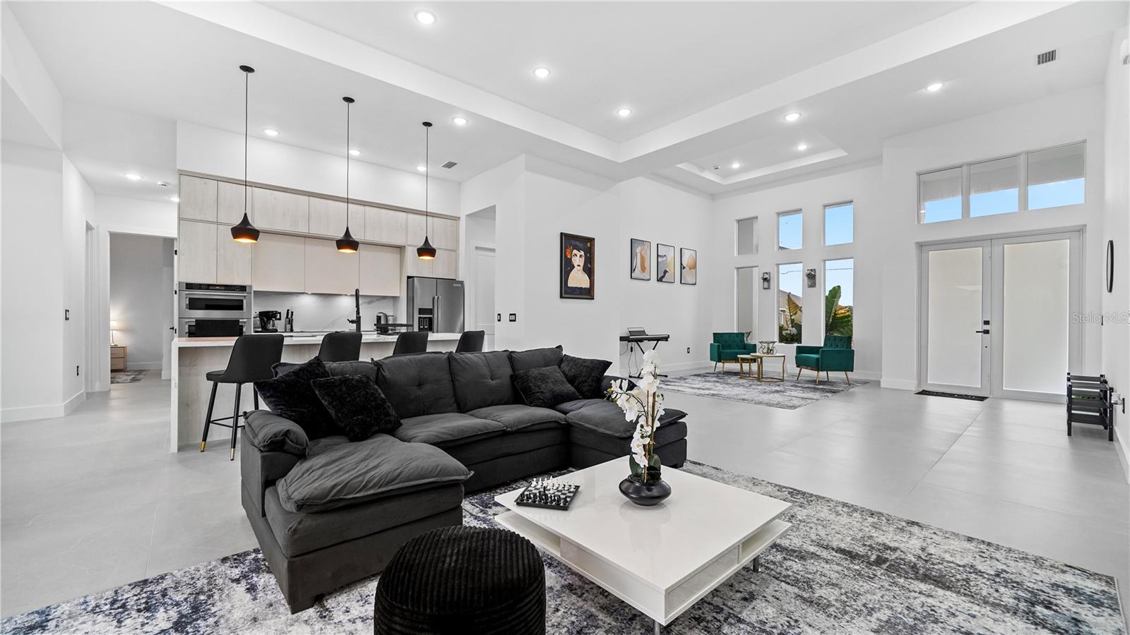 ROTONDA WEST PINE VLY - Residential Lease