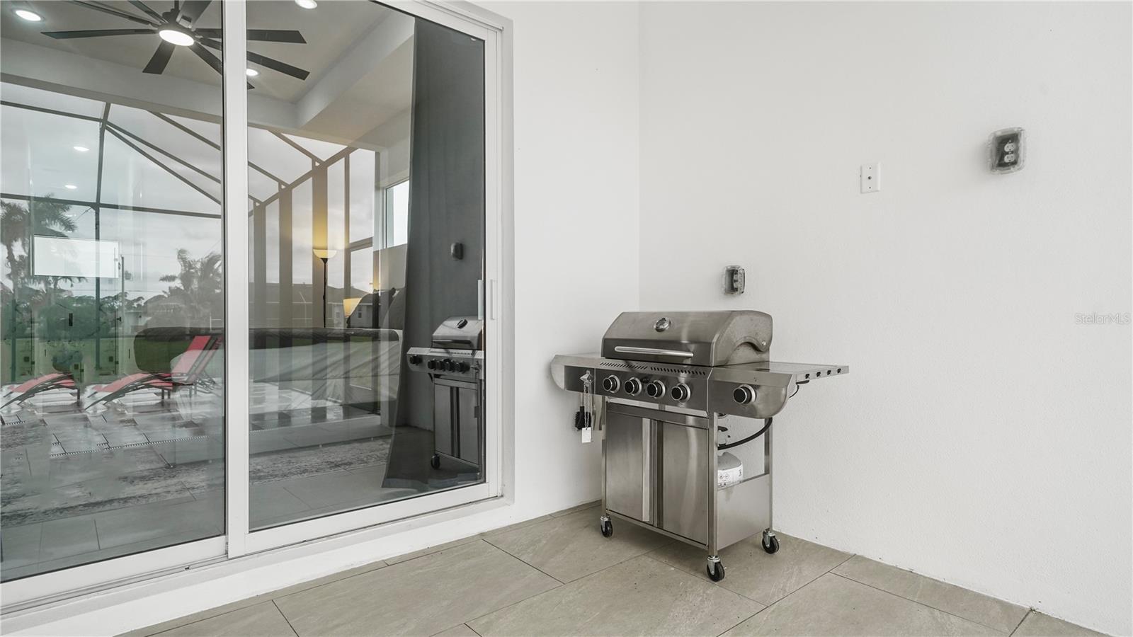 ROTONDA WEST PINE VLY - Residential Lease