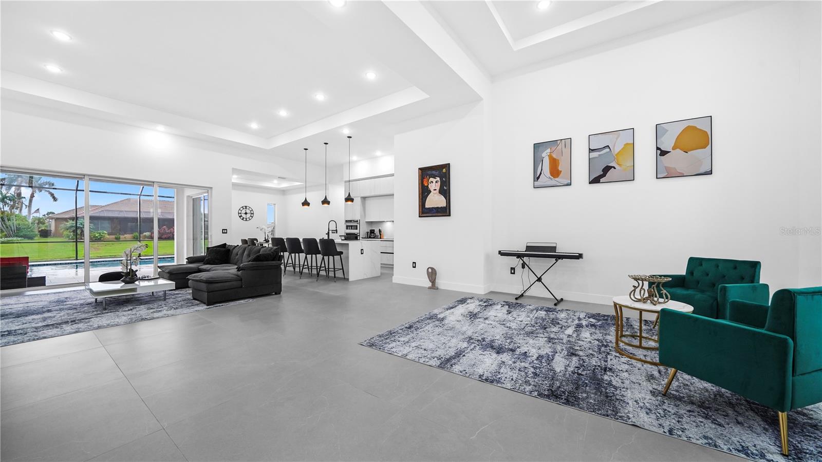 ROTONDA WEST PINE VLY - Residential Lease