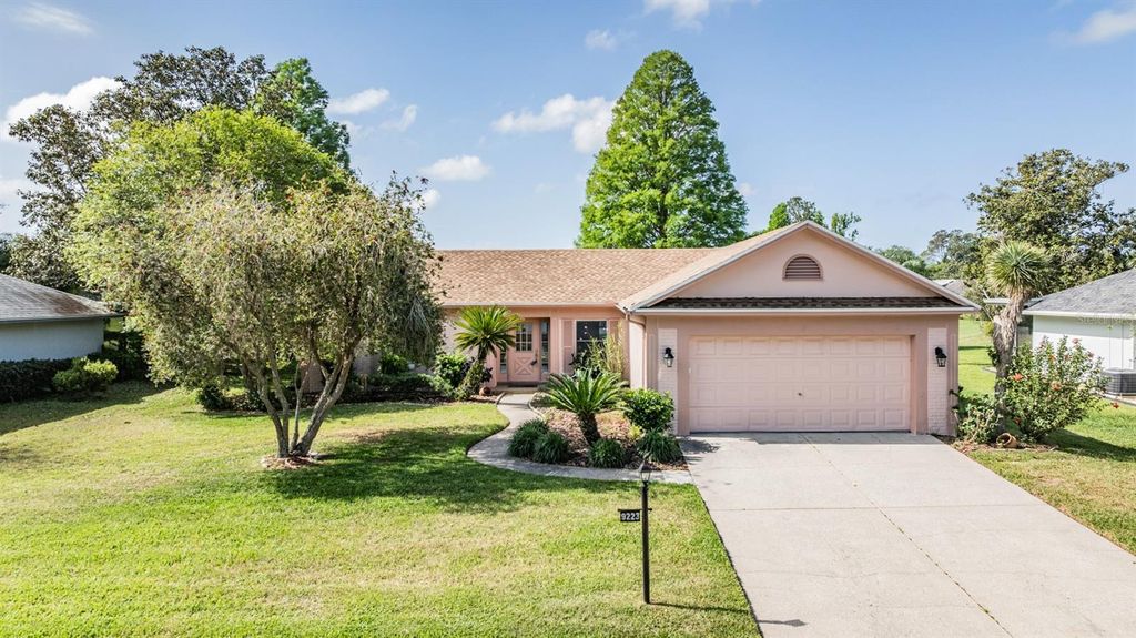Photo of 9223 Pebble Creek Drive, Tampa, FL 33647 (MLS # TB8372406)