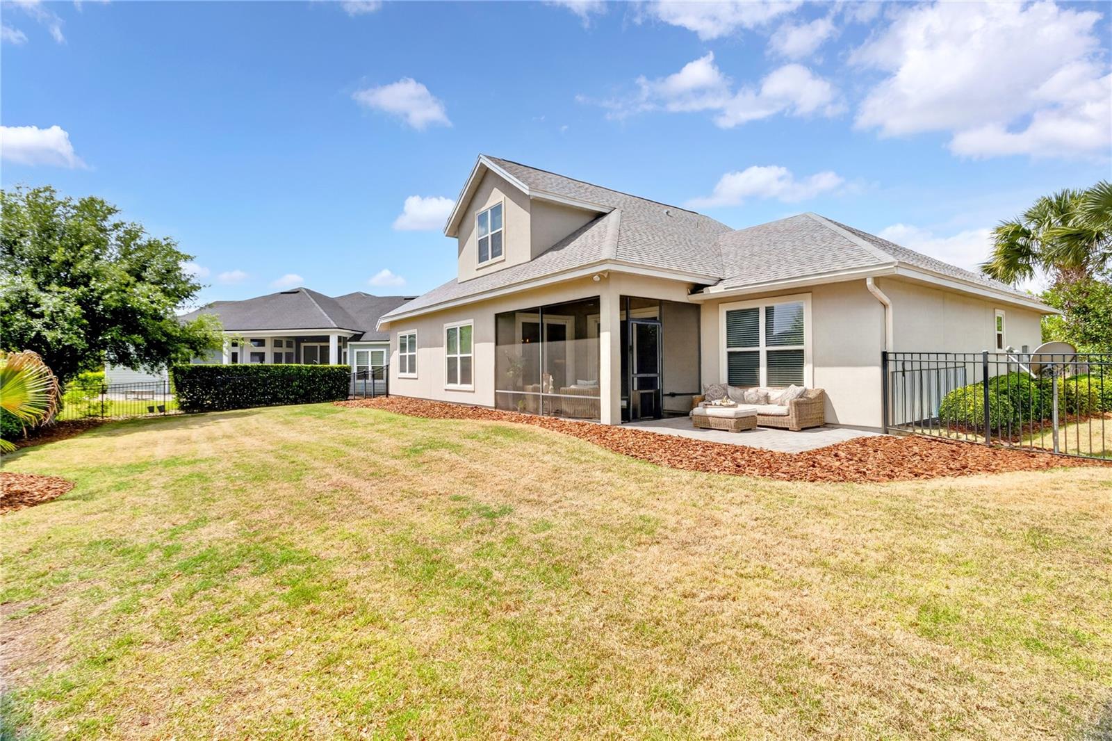 OAKMONT - Residential