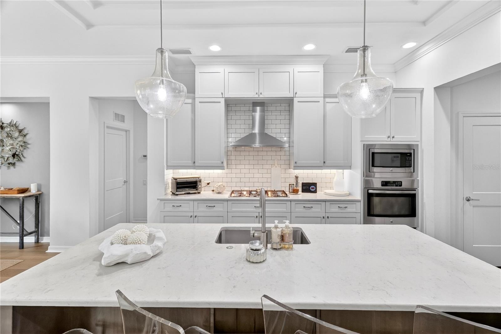 OAKMONT - Residential