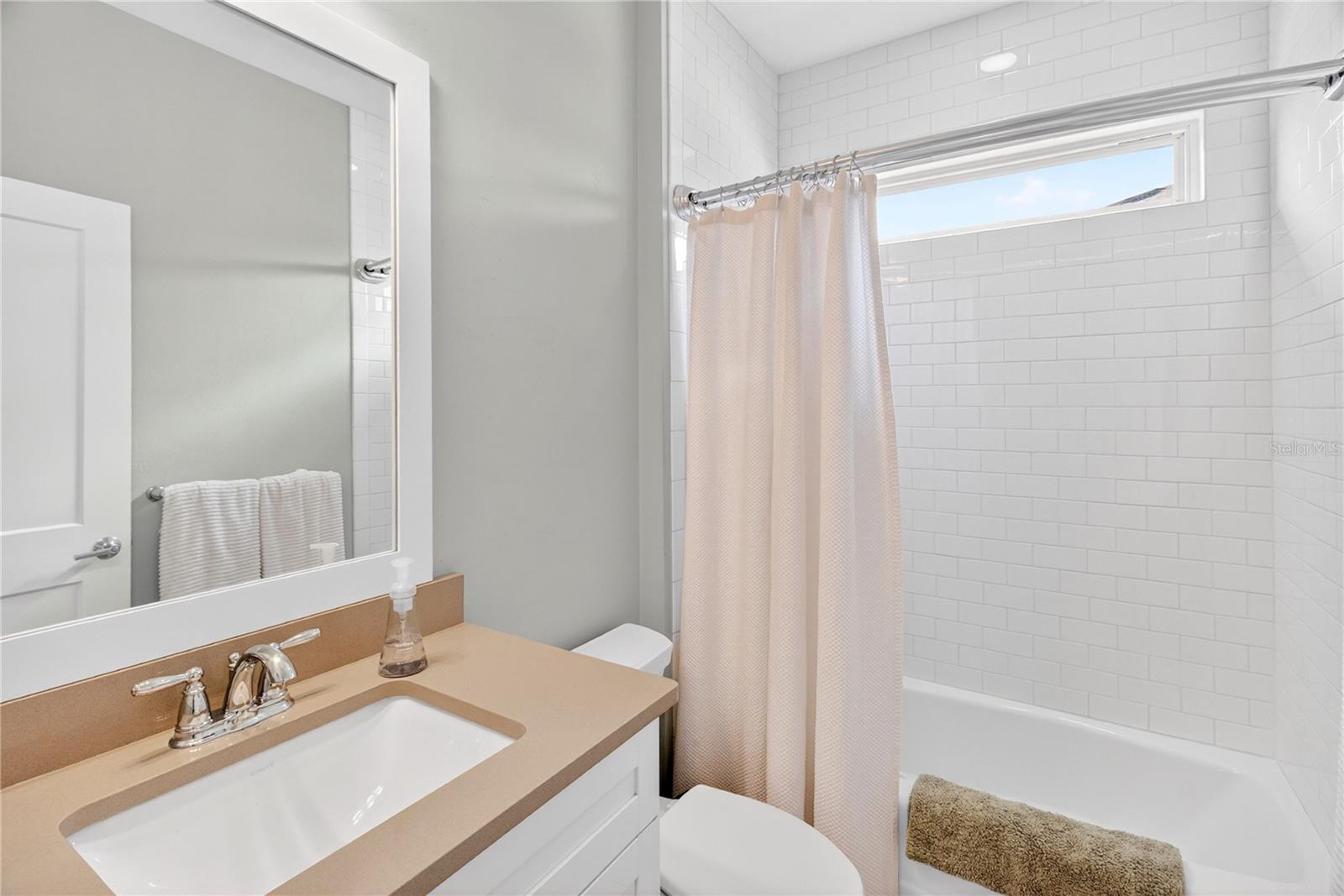 OAKMONT - Residential