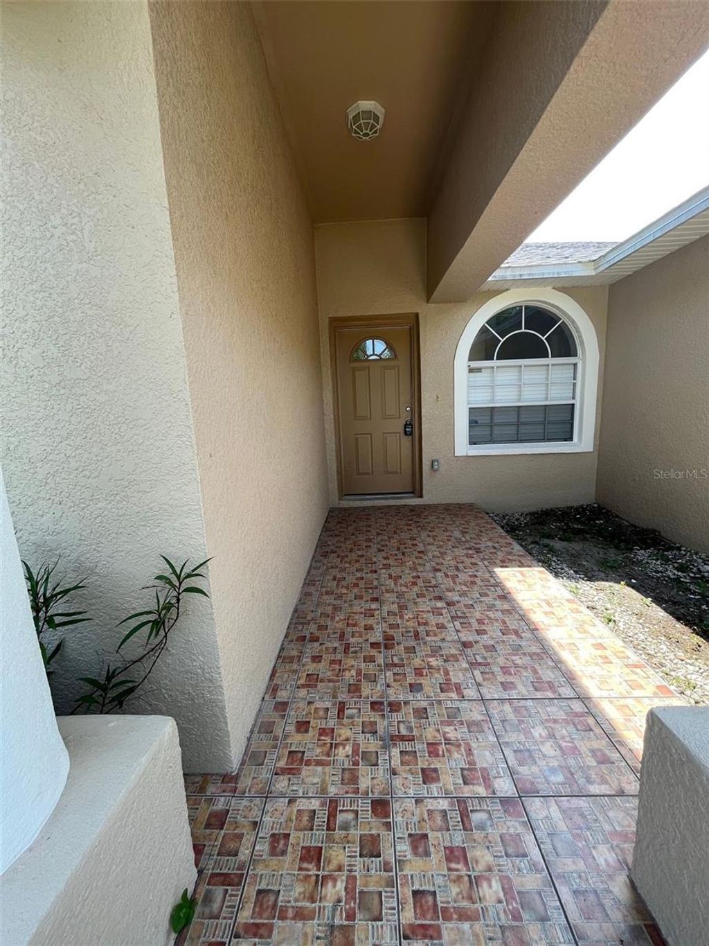 Photo of 435 Magpie Court, Kissimmee, FL 34759 (MLS # S5147082)