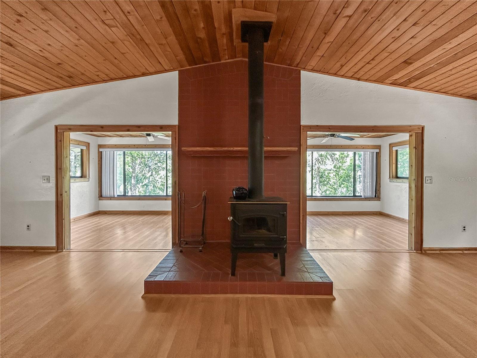 HOMOSASSA RETREATS UNIT 5 - Residential