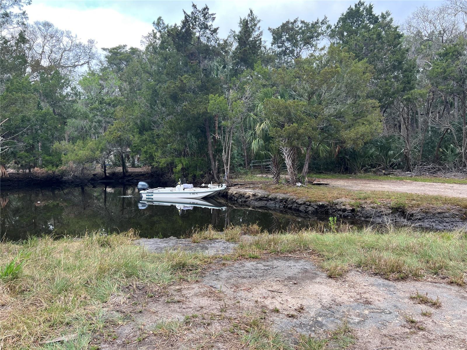 HOMOSASSA RETREATS UNIT 5 - Residential