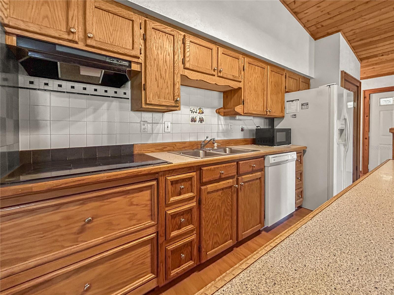 HOMOSASSA RETREATS UNIT 5 - Residential