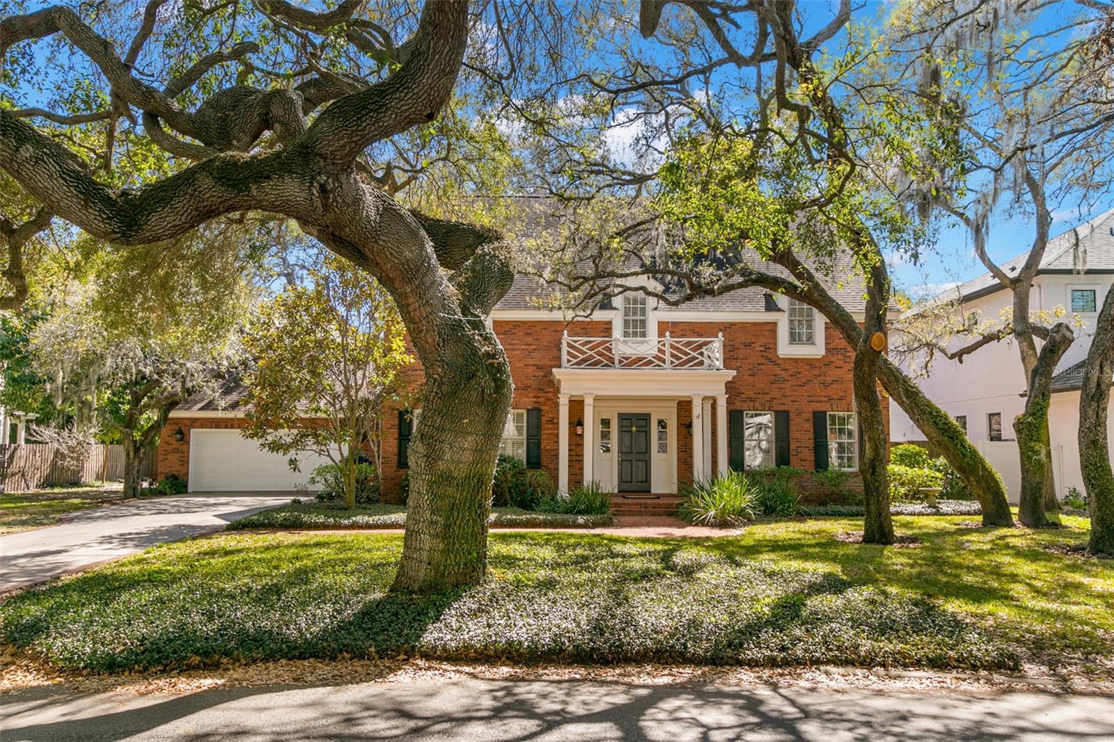 VILLA ROSA PARK - Residential